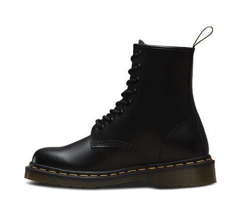 Dr. Martens Smooth Noir