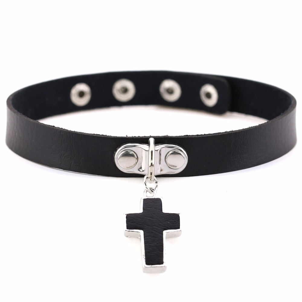 Cross Choker