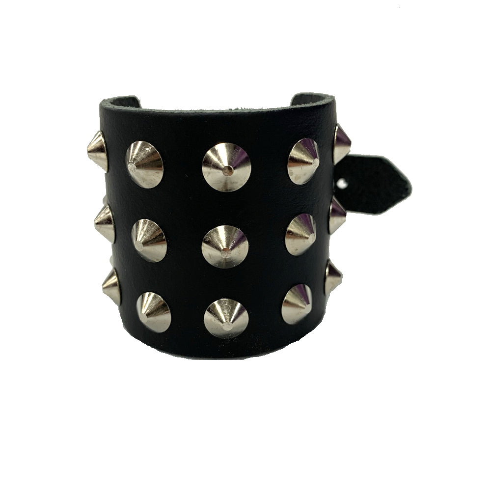 WB003 - 3 Row Conical Leather Wristband