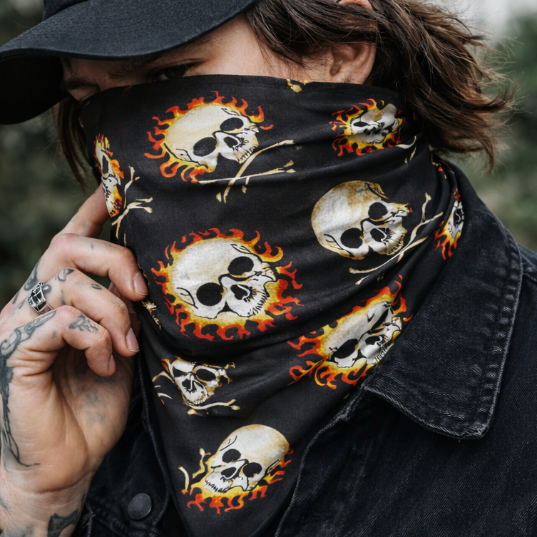 Bandana Flaming Skulls