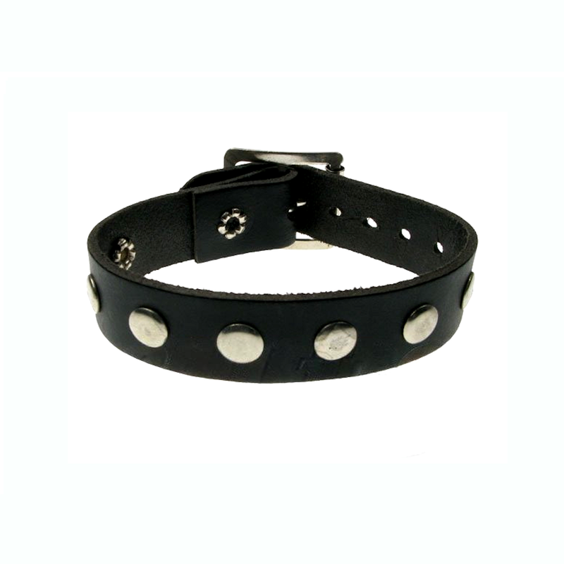 WB465 - One Row Flat Stud Leather Wristband