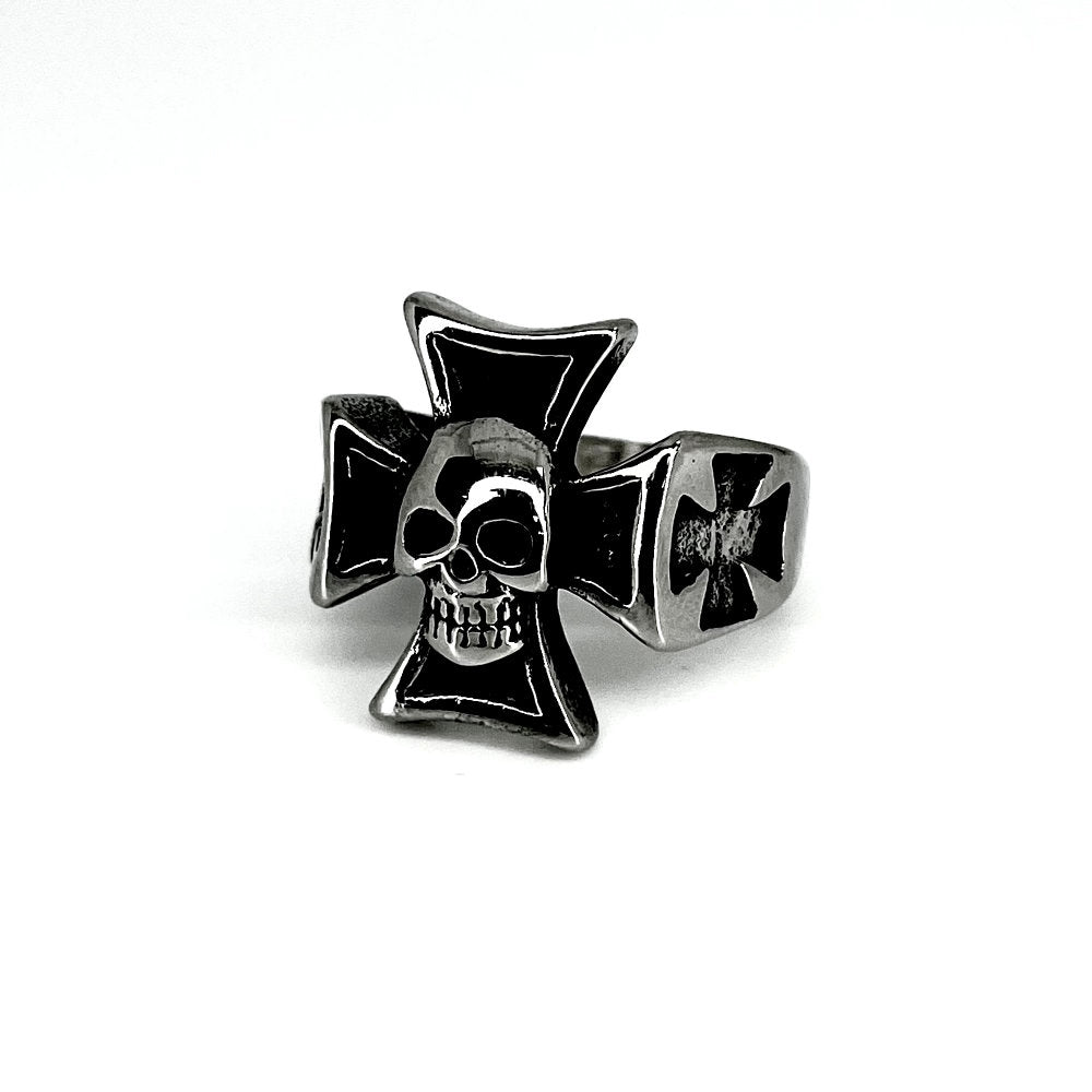 A38 Crossed Skull Ring