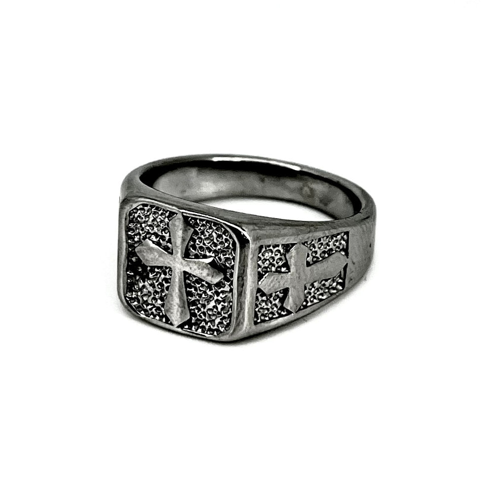 A14 Holy Cross Ring