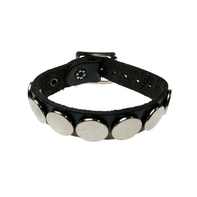 WB022 - 1 Row Flat Stud Leather Wristband