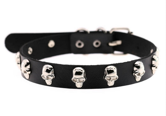 Skulls Choker